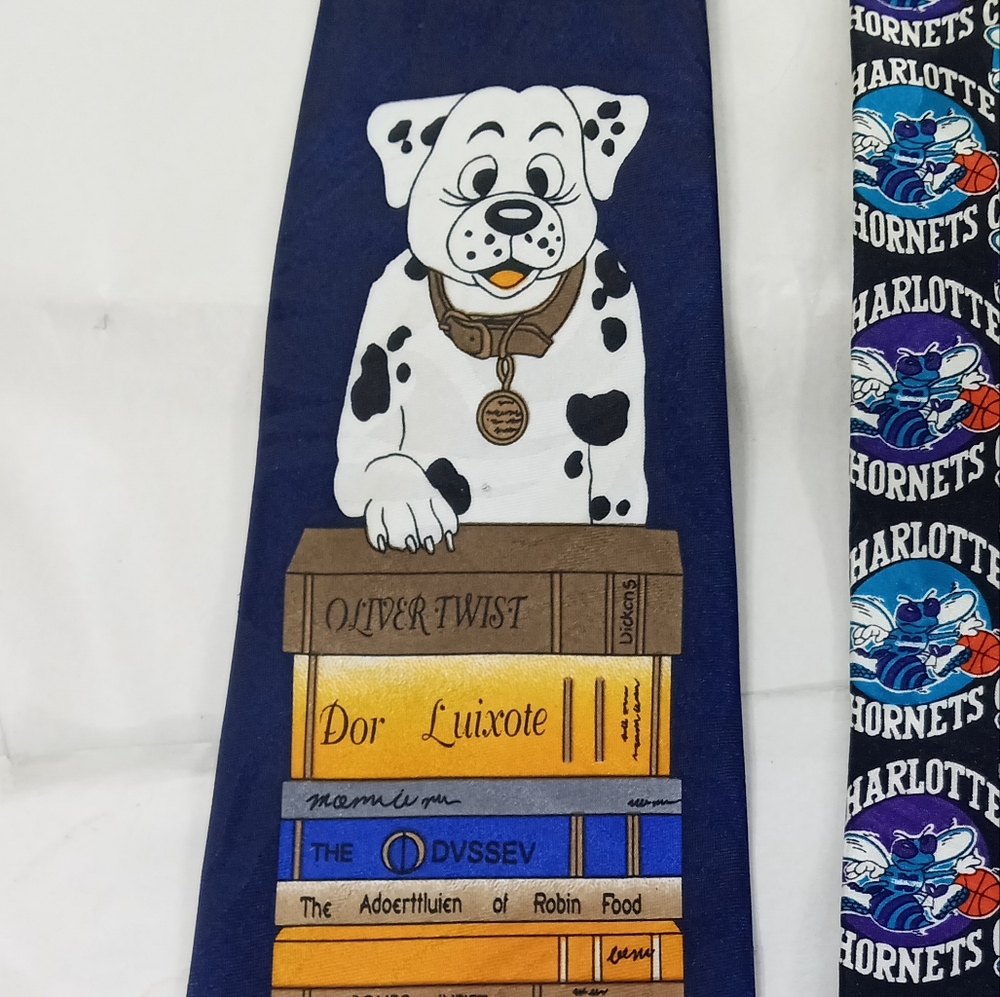 Disney 101 Dalmatians Books Neck Tie